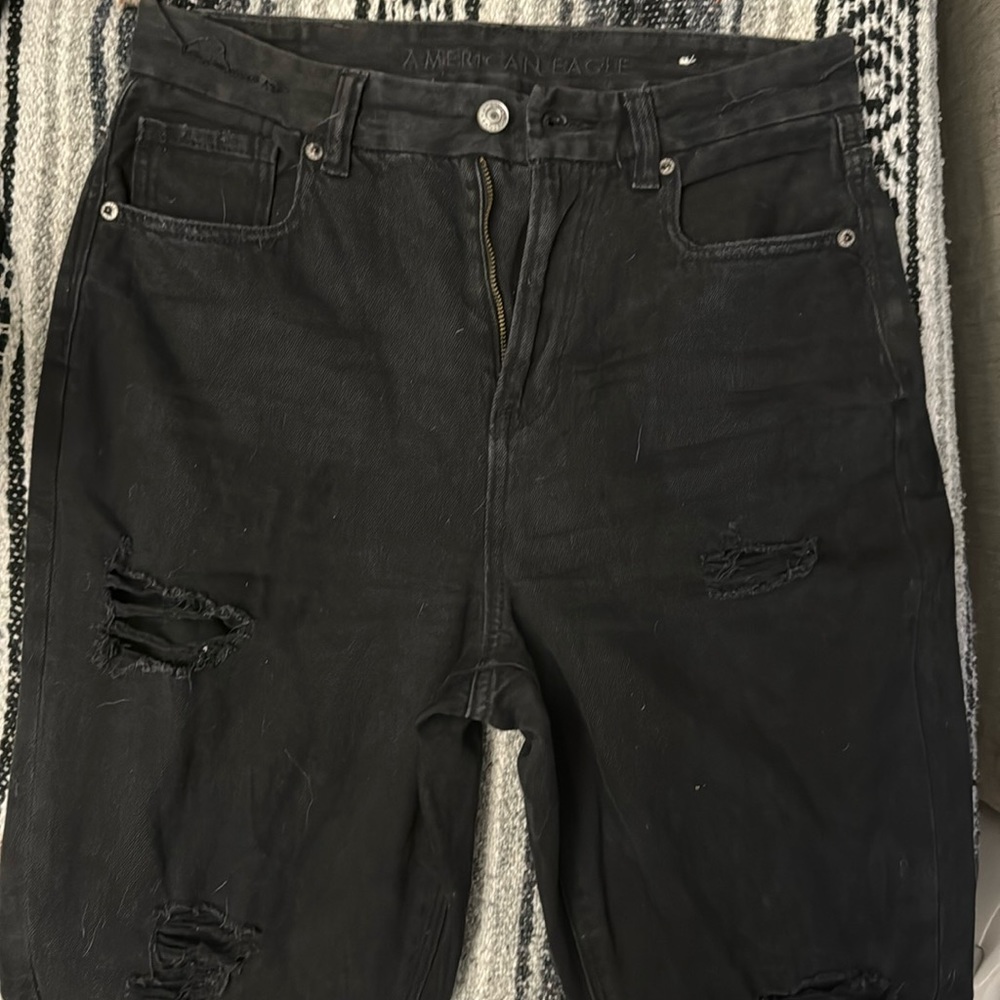 American Eagle Distressed Jeans